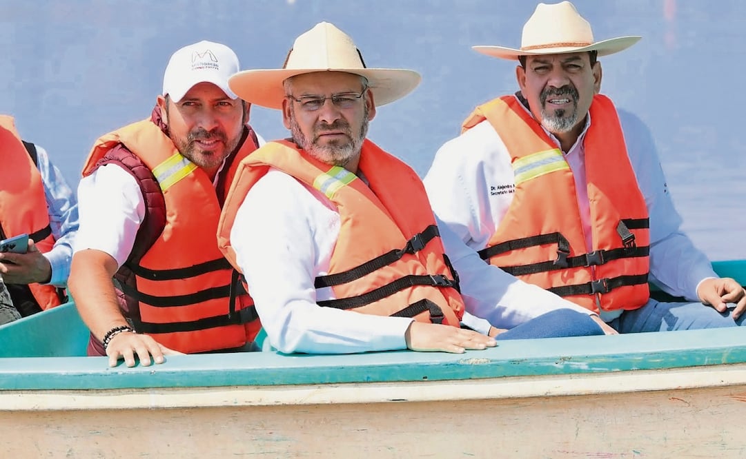 El gobernador de Michoacán busca proteger la reproducción y comercialización del pez blanco Foto: Especial