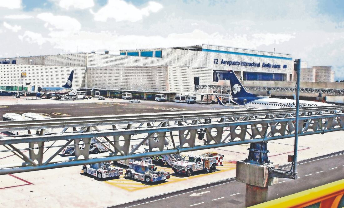 La saturación de los edificios terminales del AICM permanece para la Terminal 1 de las 05:00 a las 22:59 horas; y para la Terminal 2, de las 06:00 a las 10:59 horas. Foto: Archivo/El Universal