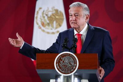 Vamos a cumplir para que en 2021 el aeropuerto de Santa Lucía esté funcionando: AMLO