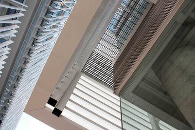 Enrique Norten interviene la Universidad Panamericana