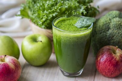 5 beneficios del jugo verde en el desayuno
