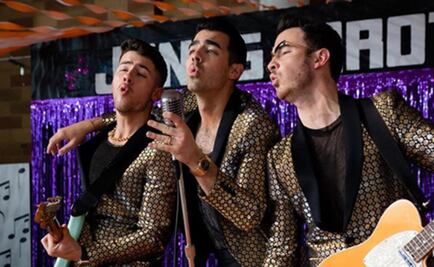 Jonas Brothers lanza divertido video con sus parejas
