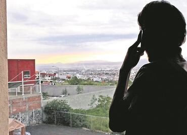 Dictan formal prisión a mujer por extorsión