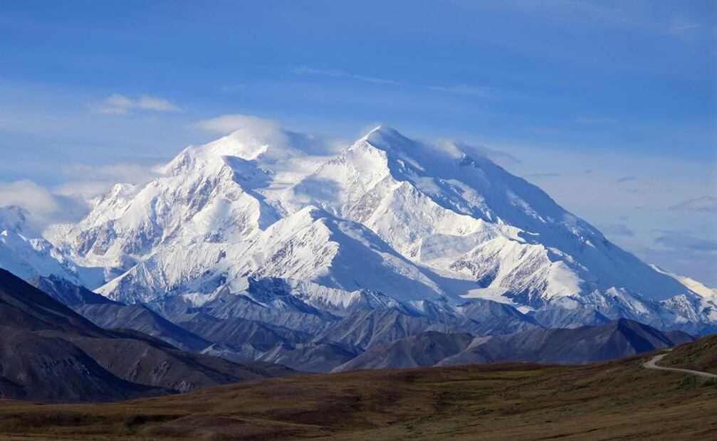 La expedición de Bering dio inicio a un siglo de caza de focas en Rusia, con la primera colonia establecida en la isla Kodiak, al sur del país. Foto: AP / Becky Bohrer