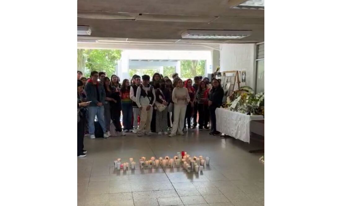 Rinden homenaje a Ana Daniela Barragán Ramírez estudiante de la FES Cuautitlán.
Foto: Especial