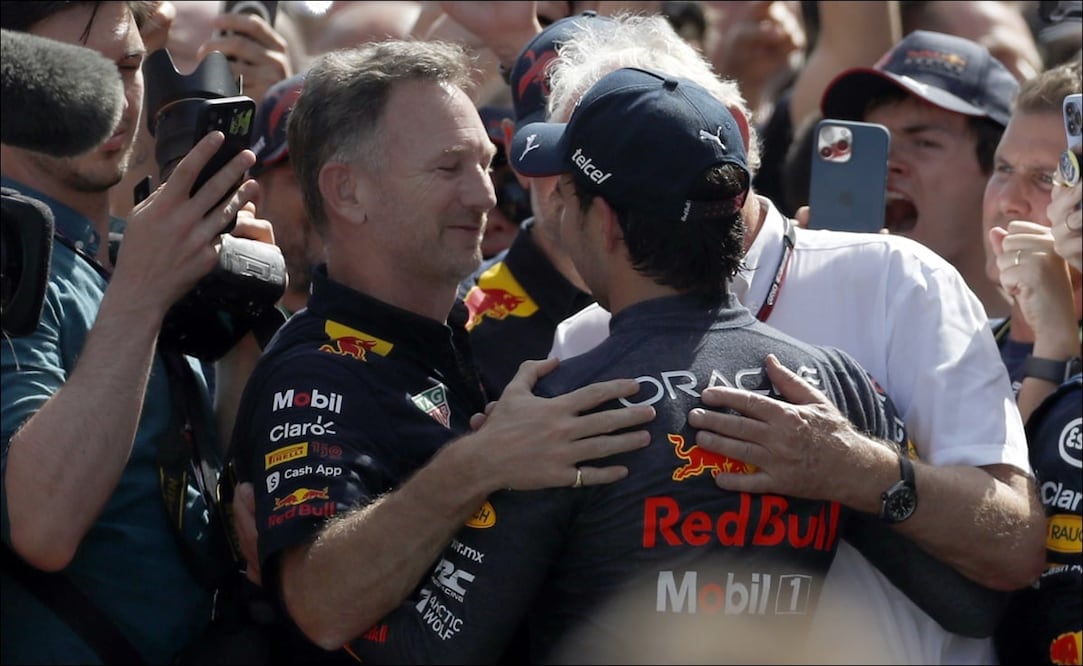 RED BULL PIDIÓ A CHECO PÉREZ DEJAR PASAR A MAX VERSTAPPEN - FOTO: EFE