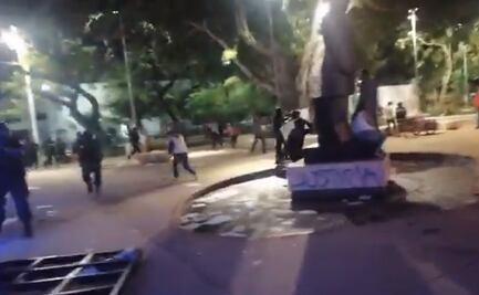 Tres videos de la dispersión a balazos de manifestación feminista en Cancún