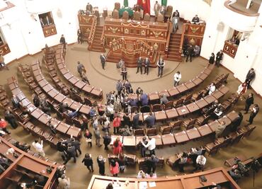 Avanza dictamen para crear sala anticorrupción del TJA en Congreso local