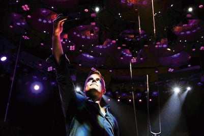 La voz que recuerda a Freddie Mercury