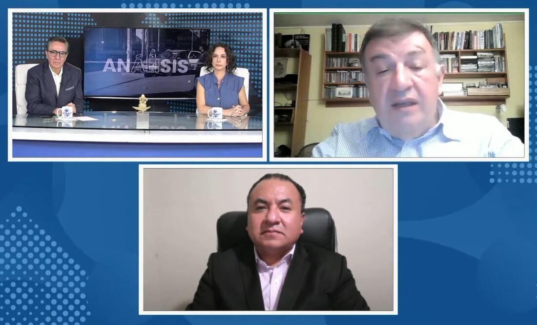 David Aponte y Maite Azuela dialogan con los especialistas David Saucedo y Raúl Benítez. Foto: Captura