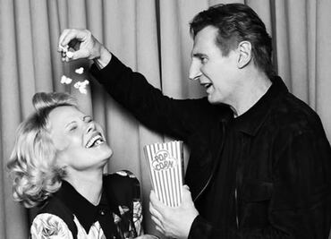 Pamela Anderson comparte fotos llenas de complicidad con Liam Neeson tras destaparse su romance