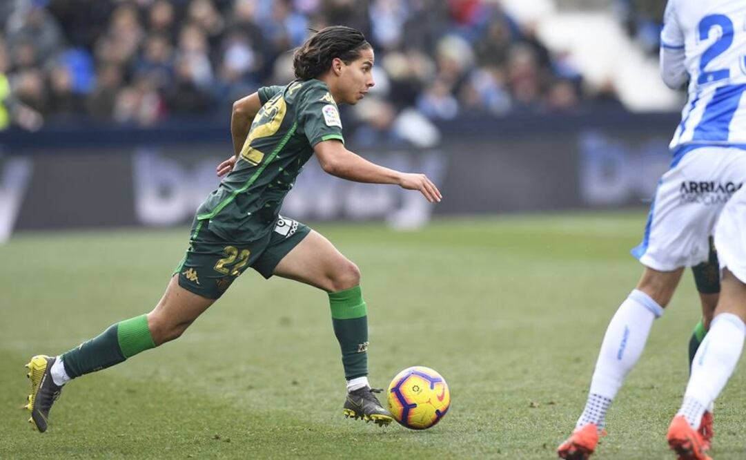 Diego Lainez entró de cambio. Foto: @RealBetis