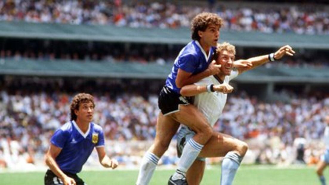 Argentina jugó en México 86 con playeras de Tepito: Óscar Ruggeri