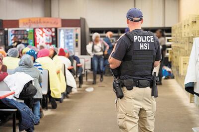 SRE: 122 mexicanos, detenidos en redadas 