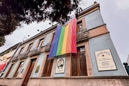 Poetas acusan despojoal borrar a López Velarde