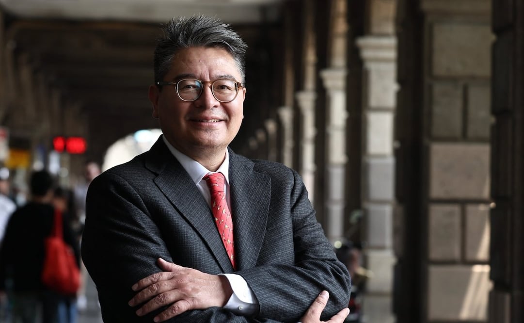 Juan Carlos Reyes Torres, autor del libro "Autonomía de los pueblos originarios y afromexicanos". Foto: Berenice Fregoso/ EL UNIVERSAL