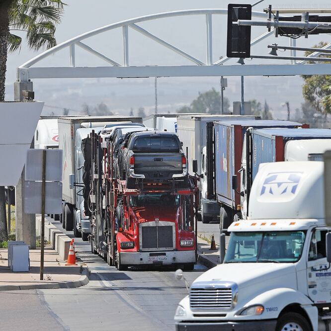 La Canacar busca que el robo al transporte de carga sea considerado un delito grave, para desalentar a quienes afectan a la industria. ARCHIVO EL UNIVERSAL