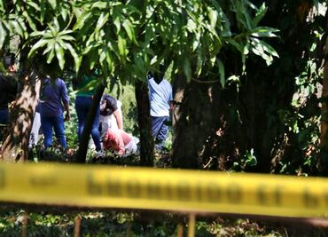 FOTOS: Hallan fosas clandestinas en Macuspana, Tabasco; inician levantamiento de restos humanos