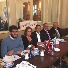 Forman 5 independientes colectivo Por la Libre para Constituyente