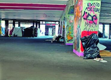 En el abandono, la glorieta Insurgentes