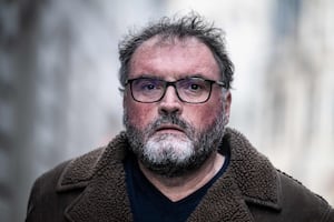 “El Doctor Muerte”: Dan cadena perpetua a anestesista que envenenó a 30 pacientes; 12 murieron