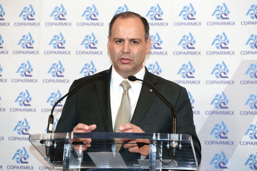 En su propuesta, Gustavo de Hoyos destacó que es necesario un cambio profundo en la política tributaria. (ARCHIVO EL UNIVERSAL)