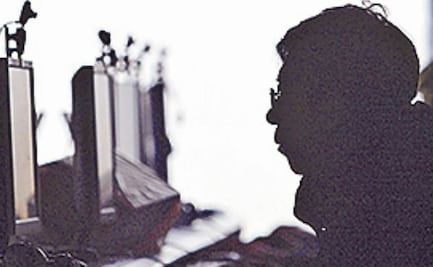 Sordo denuncia a web de videos porno por no tener subtítulos