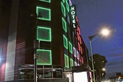 Encuentran a mujer muerta en hotel de Tlalpan