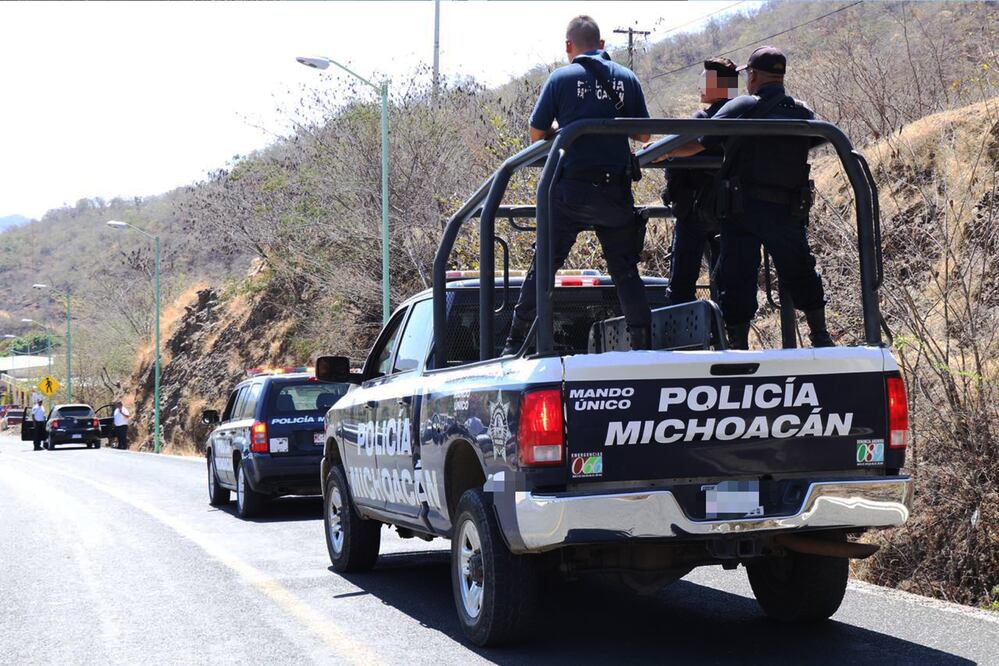 Se mantendrá la presencia de oficiales en las principales carreteras y en las 10 regiones de la entidad para dar asistencia vial, atender y canalizar reportes, urgencias e incidentes. (FOTO: ESPECIAL)