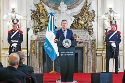 Macri anuncia 3 polémicas reformas contra burócratas