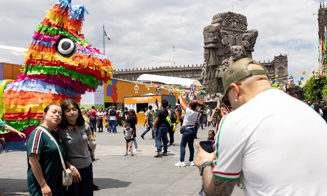 Fan Fest del Zócalo. Foto: Hugo Salvador / EL UNIVERSAL