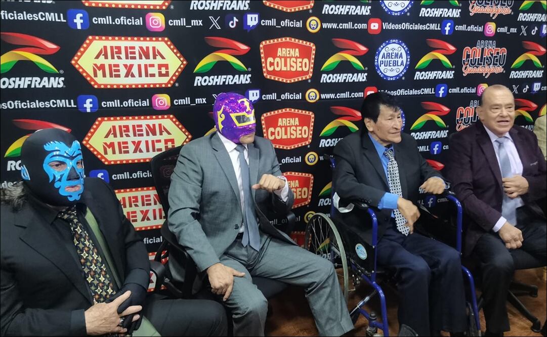 Históricos de la lucha libre mexicana dicen presente en el homenaje a Dos Leyendas y celebraron a la familia Lutteroth / FOTO: Leobardo Vázquez - EL UNIVERSAL
