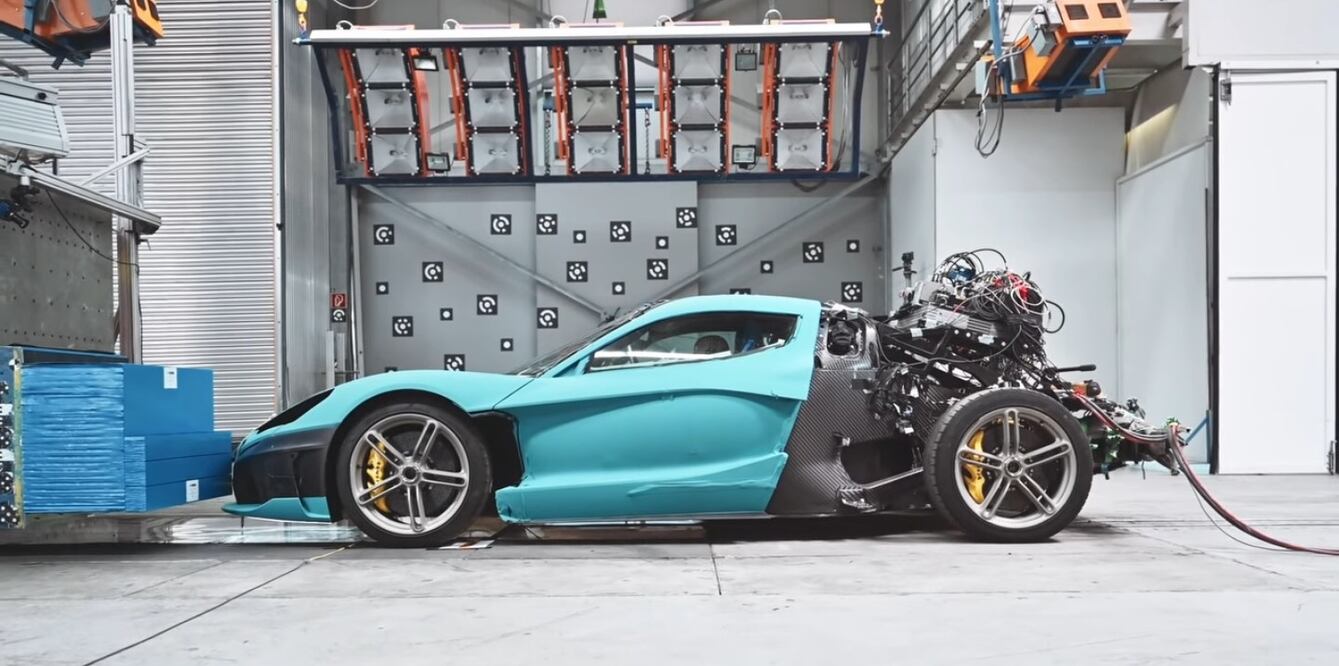 Rimac destruirá 11 C_Two en pruebas de choques