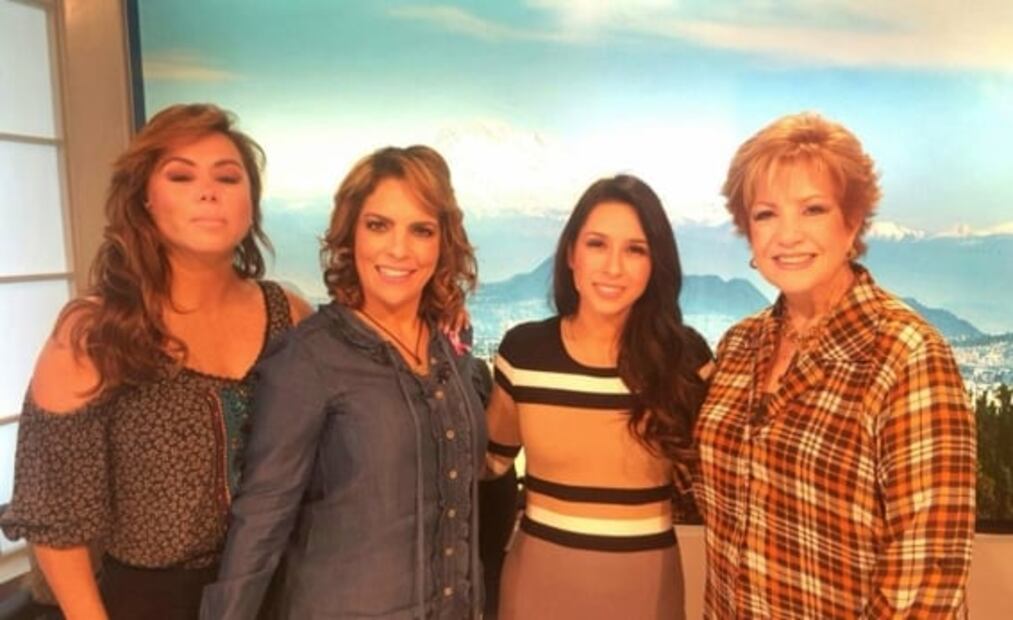 ¿Martha Debayle, al frente de "Todo para la mujer"? Maxine Woodside lo aclara 