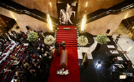 Despiden a Federico Silva en Bellas Artes con exposición y homenaje luctuoso 