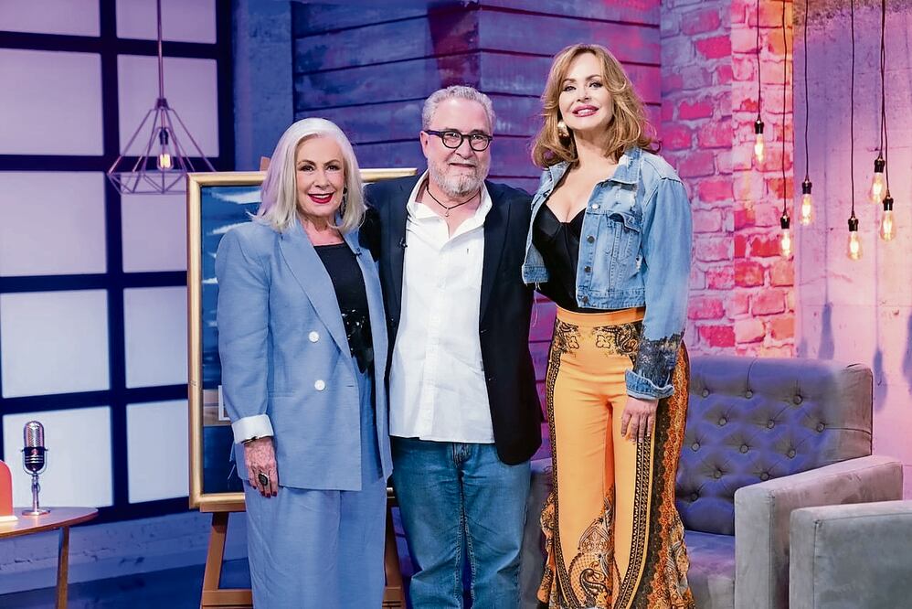 Hoy, junto a Laura Zapata, el productor Ignacio Sada y Gaby Spanic recordarán en Reencuentros anécdotas de la telenovela La intrusa. Foto: de Televisa