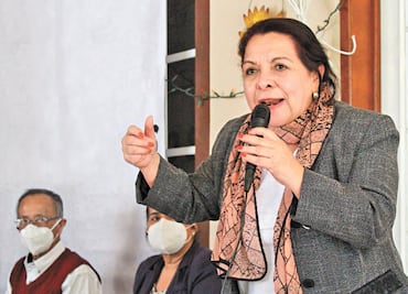 Dan a candidata de Morena pensión de 157 mil