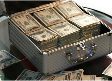 Reservas internacionales suben debido a venta de dólares de Pemex a Banxico