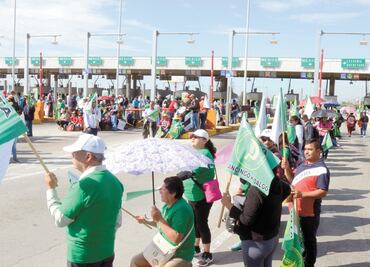 “Seguirán bloqueos si no nos atiende el Ejecutivo”, dicen campesinos