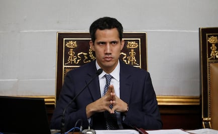 Juan Guaidó, líder de la Asamblea de Venezuela, se proclama “presidente encargado del país”