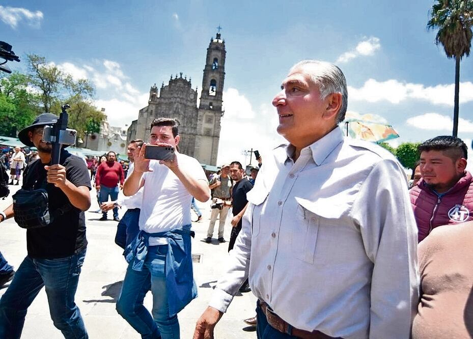 Exsecretario de Gobernación critica descalificación a libros. Foto: Especial