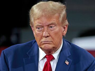 Trump afirma que recaudará “grandes sumas” por imposición de aranceles; insiste que busca proteger a empresas de EU