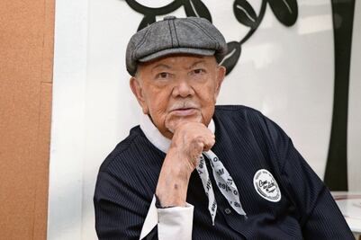 Sergio Corona guarda respeto por Queta Lavat