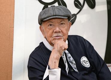 Sergio Corona guarda respeto por Queta Lavat