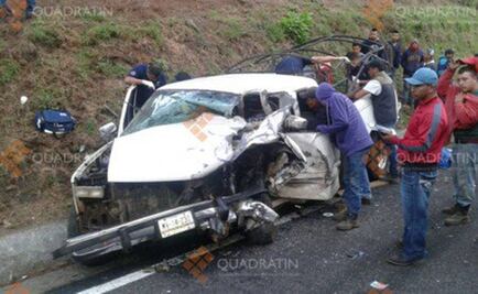 Accidente deja 11 jornaleros lesionados en Uruapan