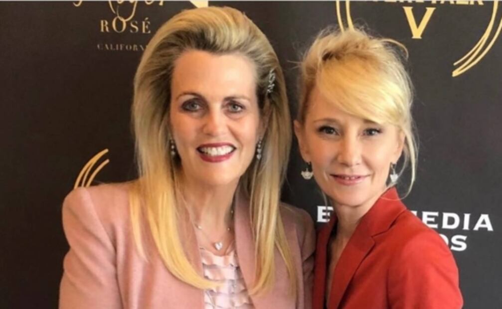 Muere la actriz Anne Heche tras accidente que le causó lesión cerebral y quemaduras 