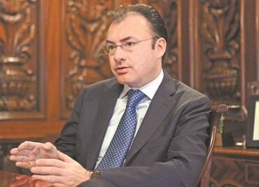 FGR retira petición de captura de Videgaray; alista una nueva