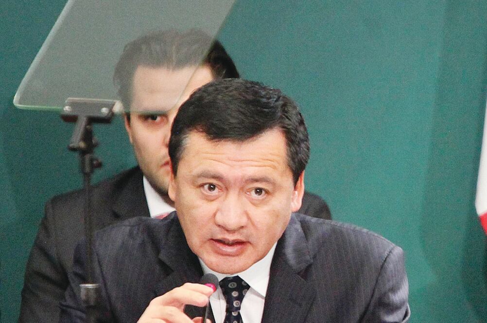 Luego del secretario de Gobernación, Miguel Osorio, el siguiente en comparecer será el titular de la SEP, Aurelio Nuño (Especial)