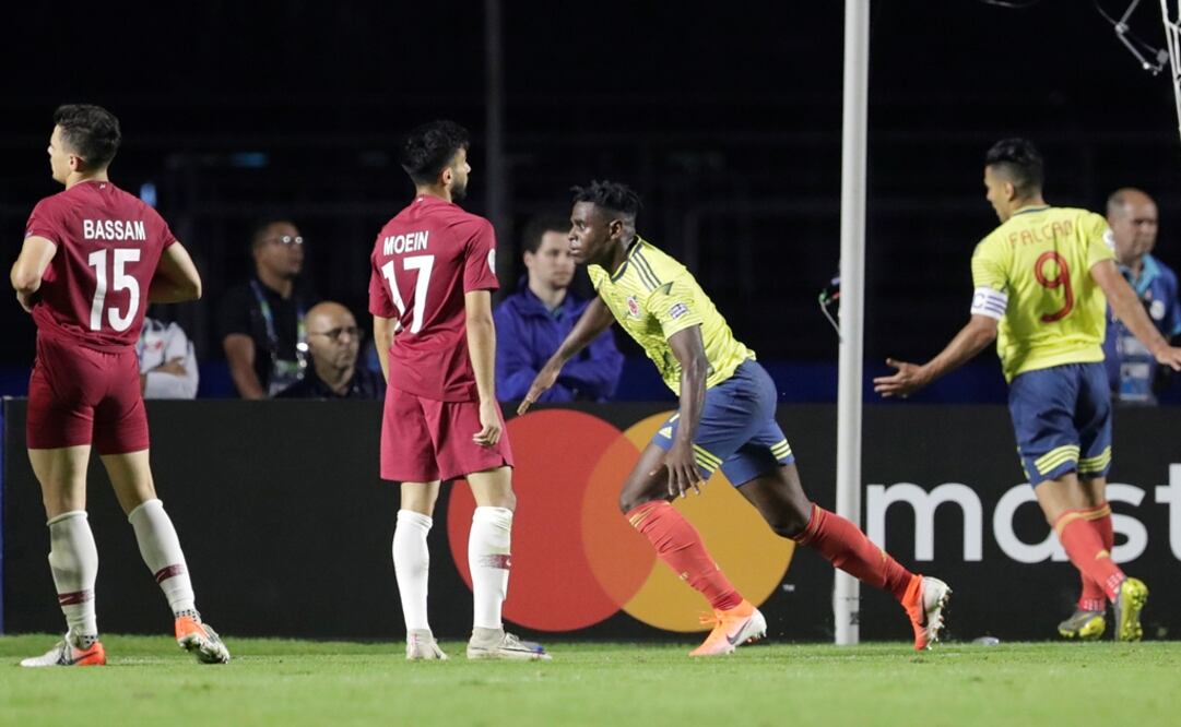 Gol de Zapata. Foto: AP