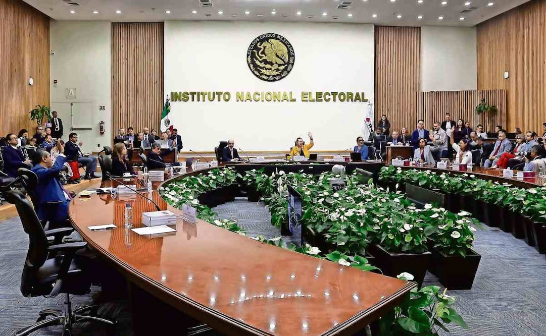 Consejeros consultados por EL UNIVERSAL aseguraron que en el INE hay consenso absoluto por mover la fecha de la elección judicial a finales de año. Foto: Archivo / EL UNIVERSAL